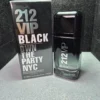 Perfume original Carolina Herrera 212 VIP Black para hombre en frasco degradado negro con caja original.