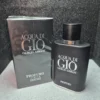 Perfume original Acqua di Giò Profumo de Giorgio Armani para hombre en frasco negro con caja original.